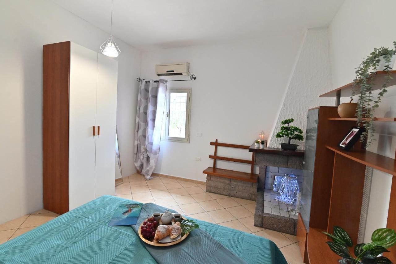 Izzhome Flamingo Pula Bagian luar foto