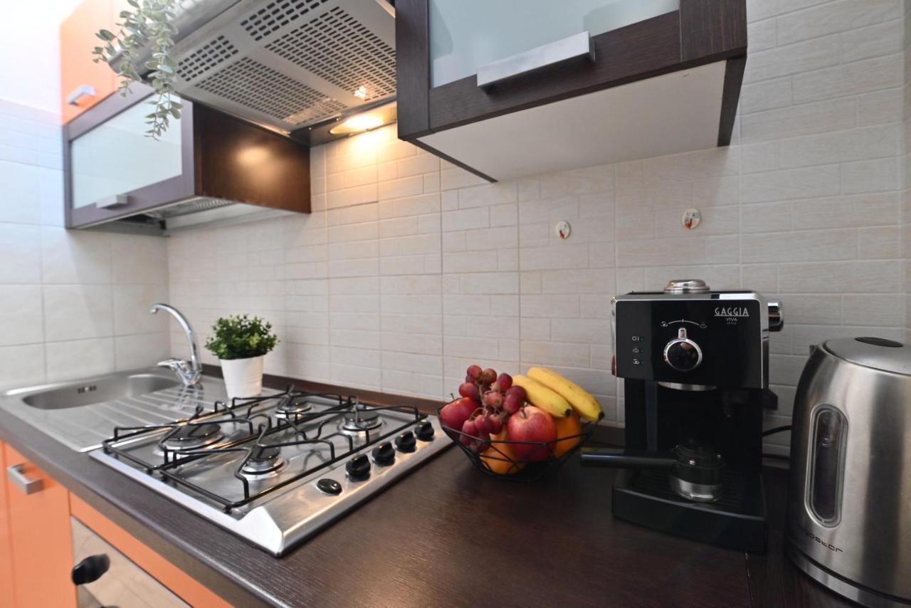Izzhome Flamingo Pula Bagian luar foto