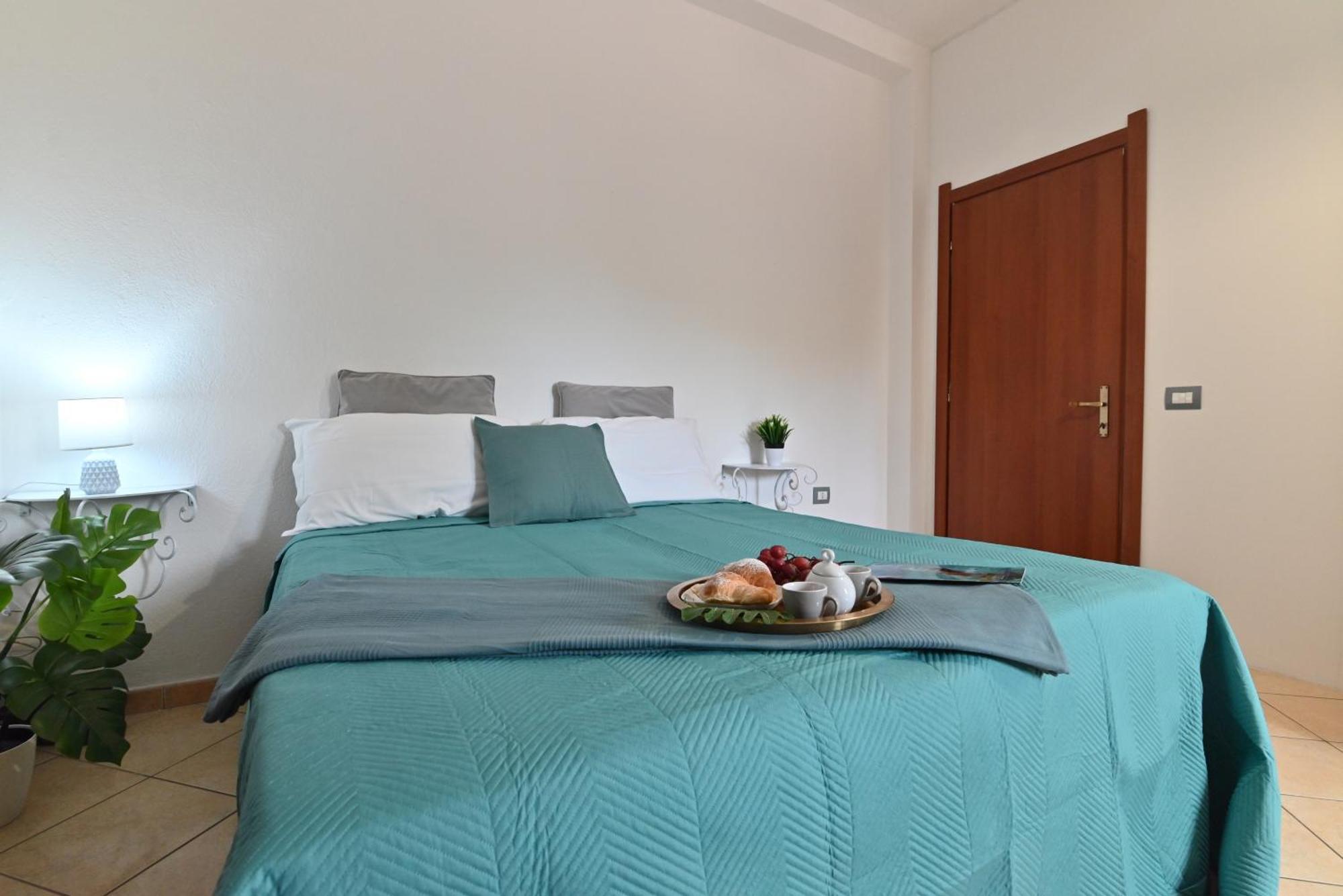 Izzhome Flamingo Pula Bagian luar foto