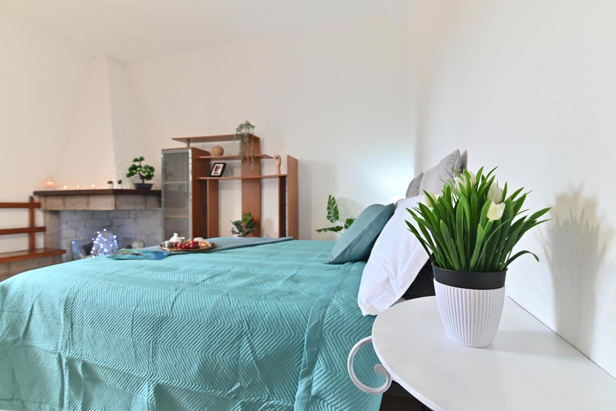 Izzhome Flamingo Pula Bagian luar foto