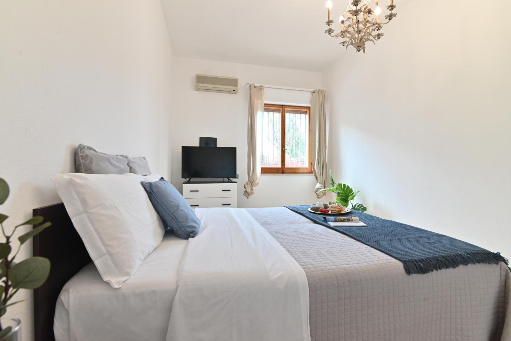 Izzhome Flamingo Pula Bagian luar foto